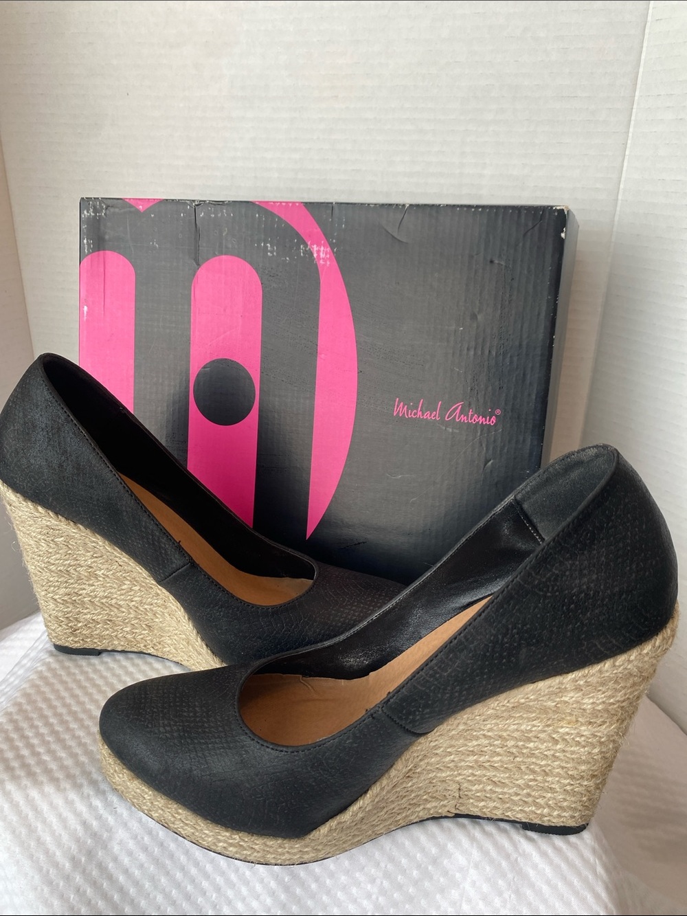 Michael Antonio Anabel-Snake Black & Natural Espadrille 4” Wedge Pumps LIKE NEW! - Picture 6 of 10